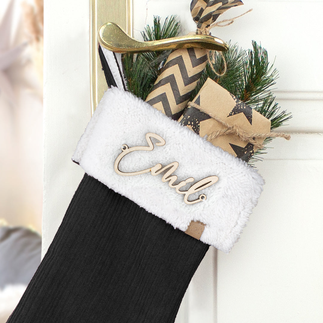 Nikolausstrumpf zum Befüllen Weihnachtssocke personalisiert mit Name aus Holz - schwarz