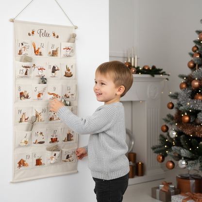 Adventskalender zum Befüllen Wandkalender aus Stoff zum Aufhängen personalisierbar mit Wunschname XXL Tierische Weihnachten