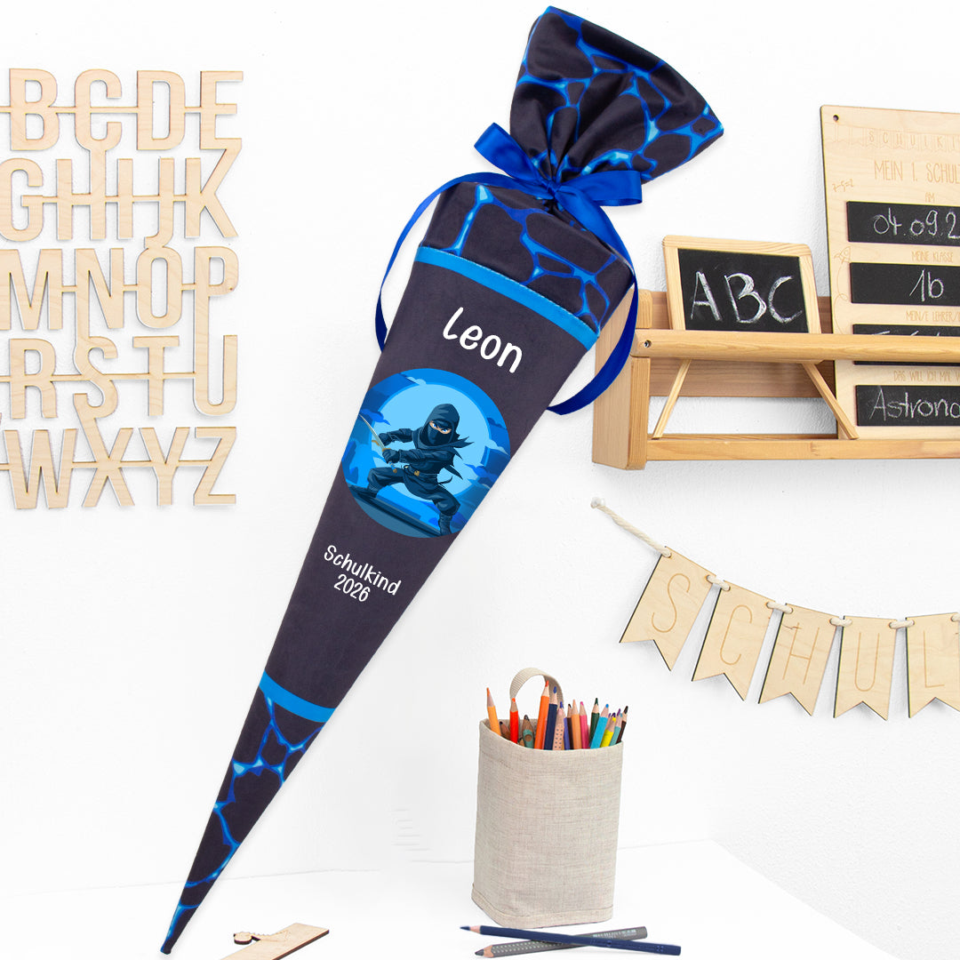 Deine Schultüte aus Stoff mit Wunschname - Jungs Modell 13 - 85 cm