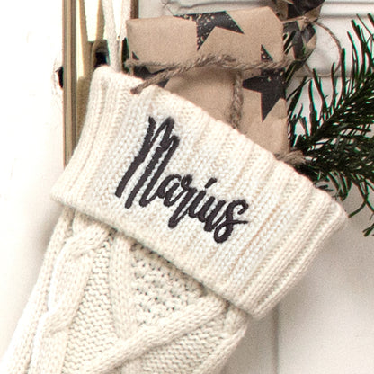 Nikolausstrumpf zum Befüllen Weihnachtssocke aus Strick personalisiert mit Name bestickt - schwarz