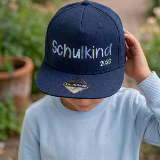 Snapback Cap bestickt Dunkelblau Basecap Kappe „Schulkind 2026“ - Blautöne