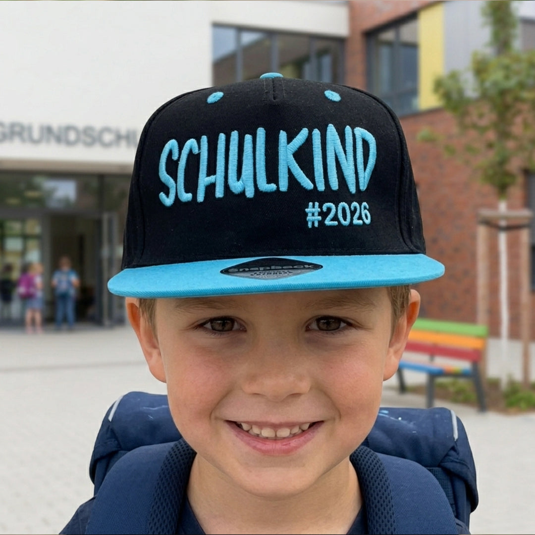 Snapback Cap bestickt zweifarbige Basecap Kappe „Schulkind 2026“