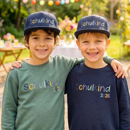 Sweatshirt Pullover bestickt „Schulkind 2026“ Geschenk zur Einschulung Jungs