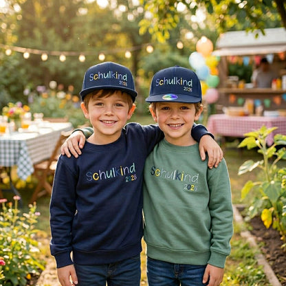 Sweatshirt Pullover bestickt „Schulkind 2026“ Geschenk zur Einschulung Jungs