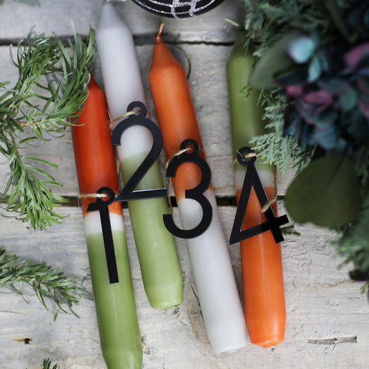 Adventskranz Zahlen Holz Anhänger 1-4 für Kerzen Adventszahlen Modern schwarz/weiß