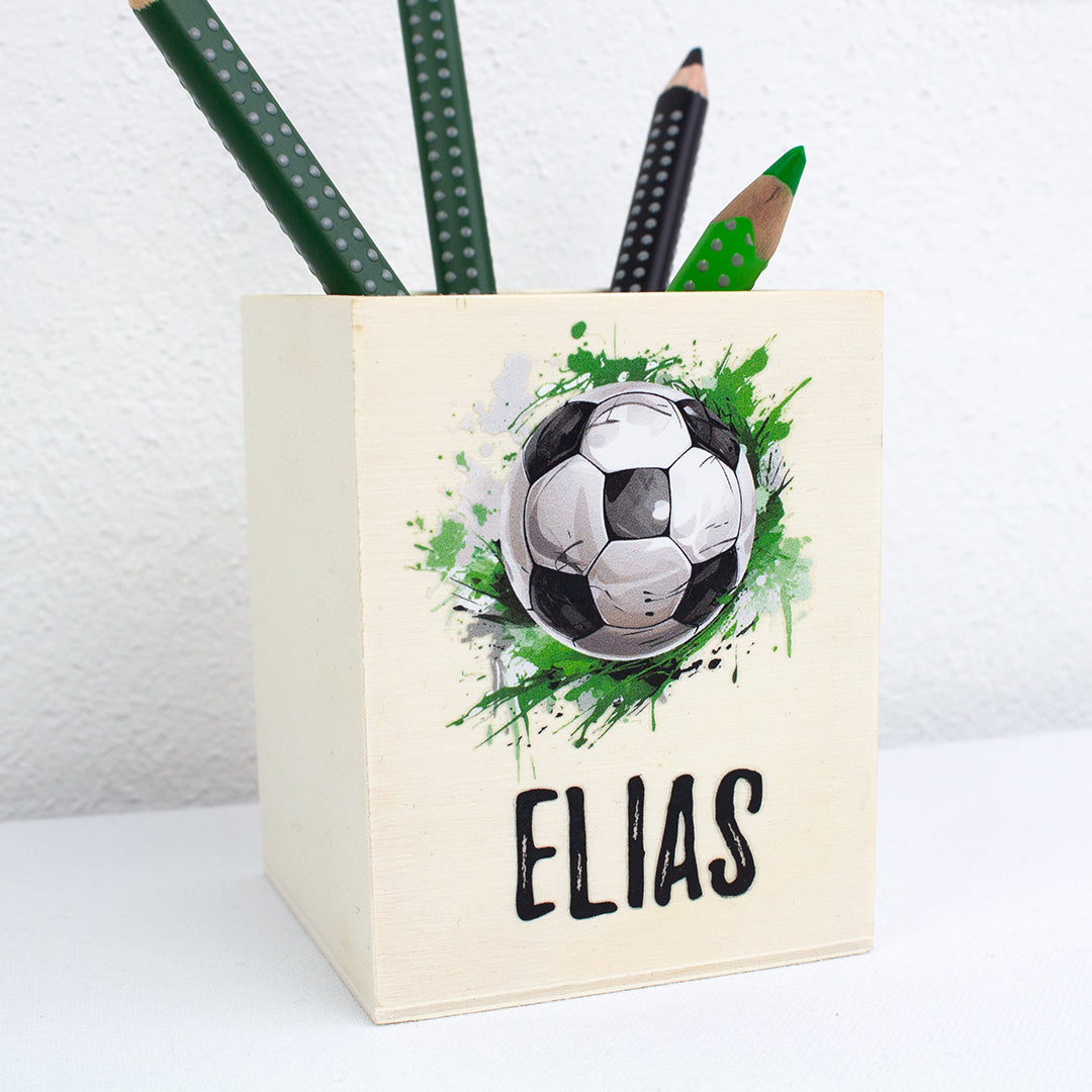 Personalisierter Stifthalter aus Holz Stiftebecher mit Wunschname Schulkind – Jungs