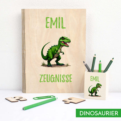 Zeugnismappe aus Holz personalisiert mit Wunschname und Wunschmotiv Geschenk zur Einschulung - Jungs