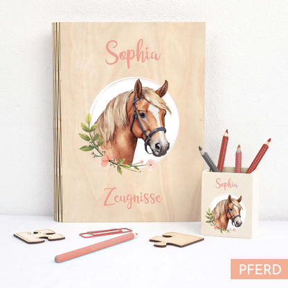 Zeugnismappe aus Holz personalisiert mit Wunschname und Wunschmotiv Geschenk zur Einschulung - Mädchen