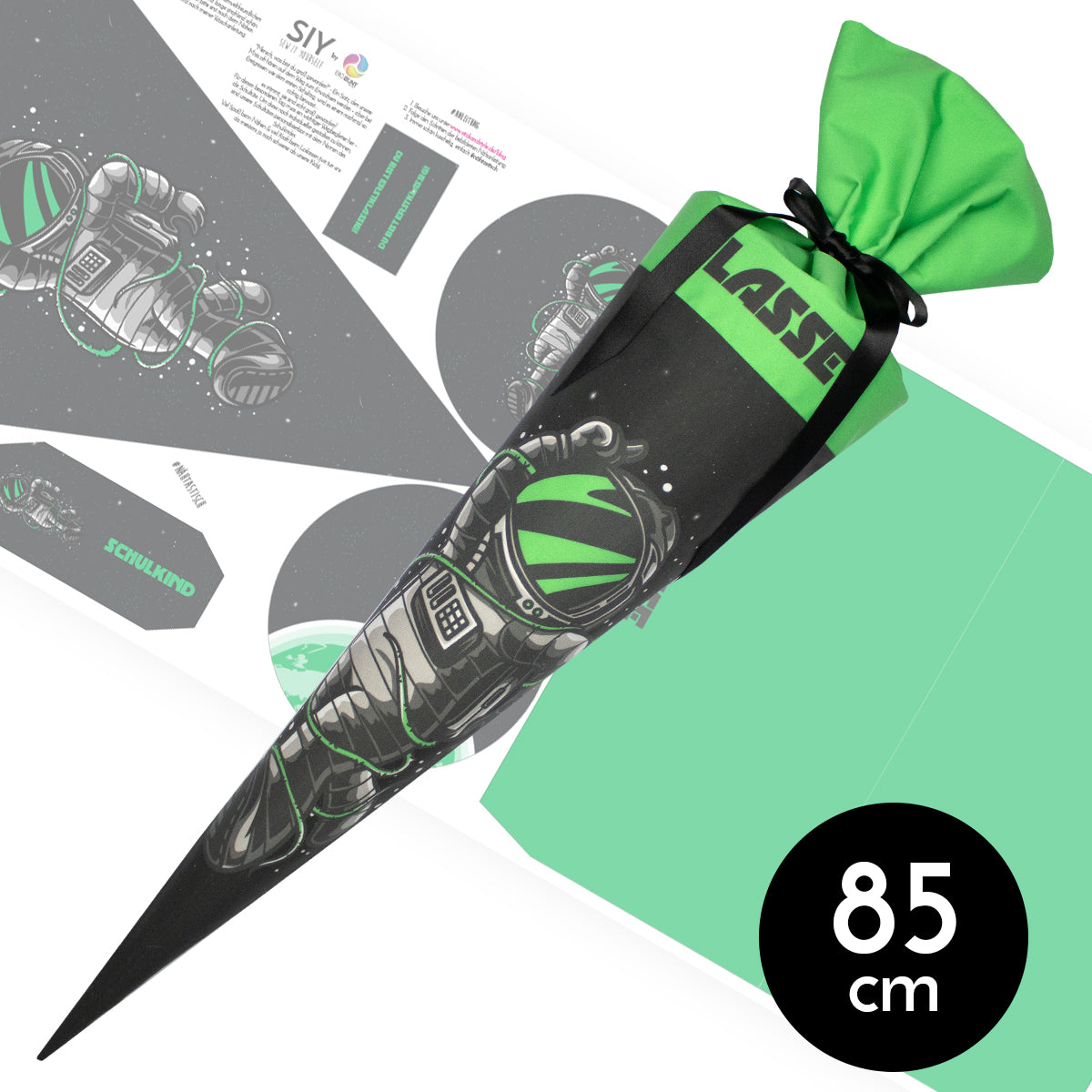 DIY Schultüte zum Selbernähen Schnittmuster auf Stoff mit Wunschname personalisierbar - Weltraumabenteuer - 85 cm