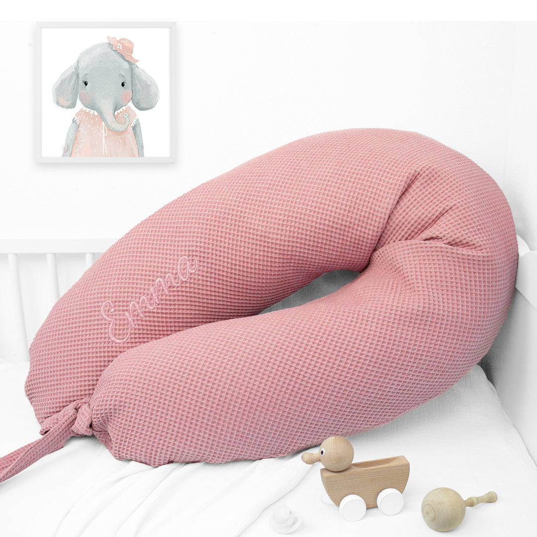 Stillkissen Set Kissen inkl. Bezug XXL Wunschname bestickt Seitenschläferkissen 190 cm Waffelpiqué 100% Baumwolle Pastell